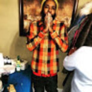 Meet your Posher, Manzie